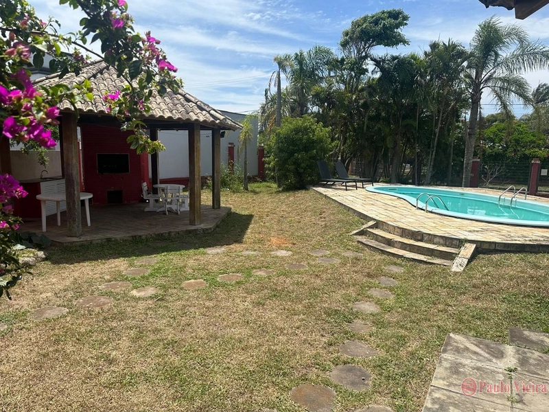 ATLÂNTIDA -  CASA TÉRREA COM 4 DORMITÓRIOS