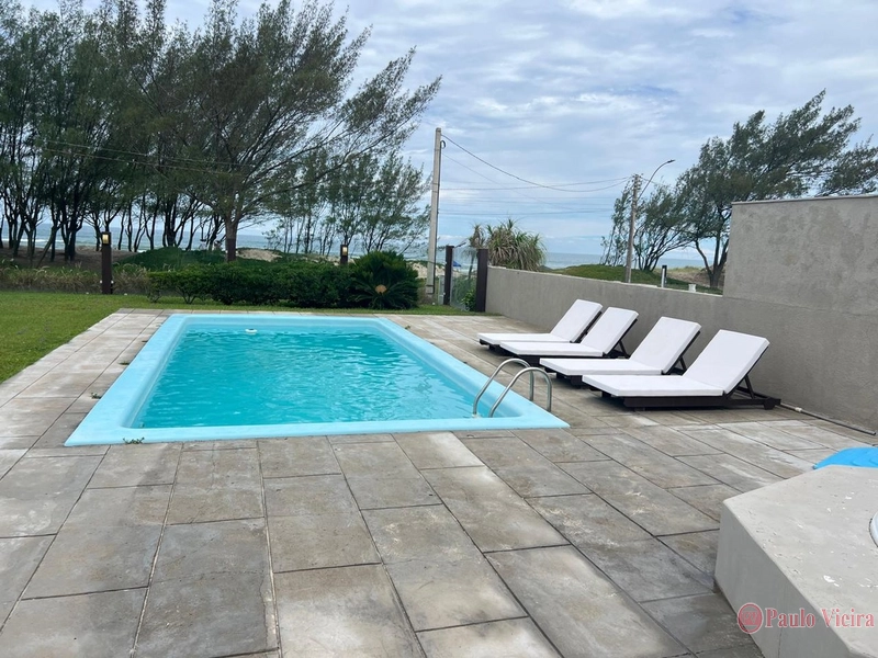 ATLÂNTIDA -  CASA BEIRA MAR EM ÓTIMA LOCALIZAÇÃO: 4ª foto da galeria de imagens do imóvel