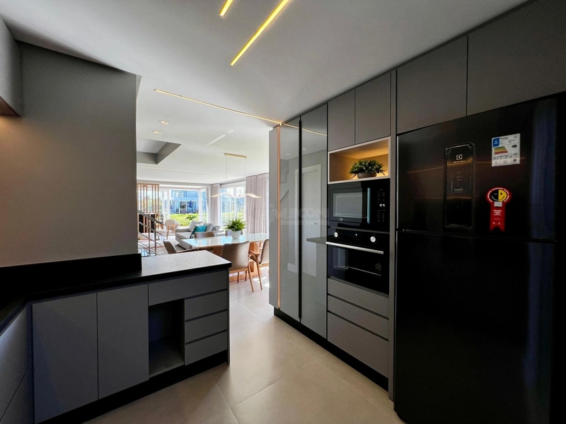 ATLANTIDA, condomínio fechado de casas: 23ª foto da galeria de imagens do imóvel