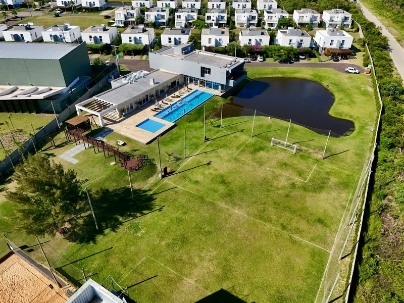 ATLANTIDA, condomínio fechado de casas: 5ª foto da galeria de imagens do imóvel