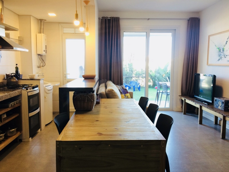CONDOMINIO ROSSI ATLANTIDA, loft mobiliado: 5ª foto da galeria de imagens do imóvel