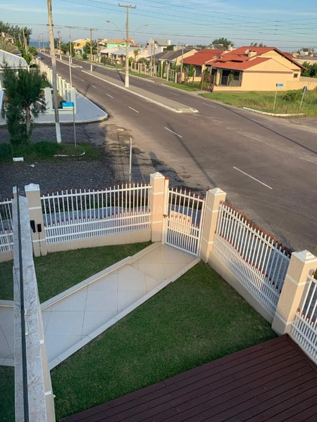 Excelente Sobrado à Venda - Frente para o Mar: 2ª foto da galeria de imagens do imóvel