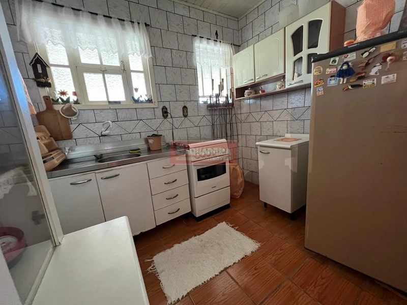 Residência de Alvenaria – Ótima Localização: 4ª foto da galeria de imagens do imóvel