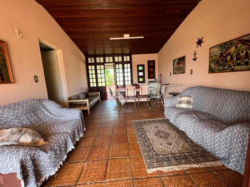 Residência de Alvenaria – Ótima Localização: 2ª foto da galeria de imagens do imóvel