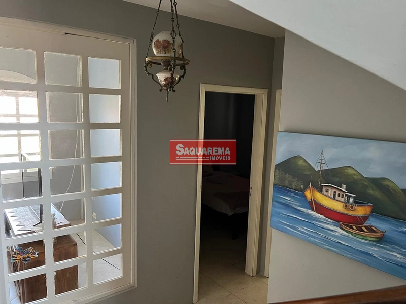 Sobrado à Venda - Excelente Localização, Próximo ao Mar: 7ª foto da galeria de imagens do imóvel