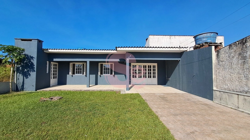 Casa em avenida! Excelente para negócios!