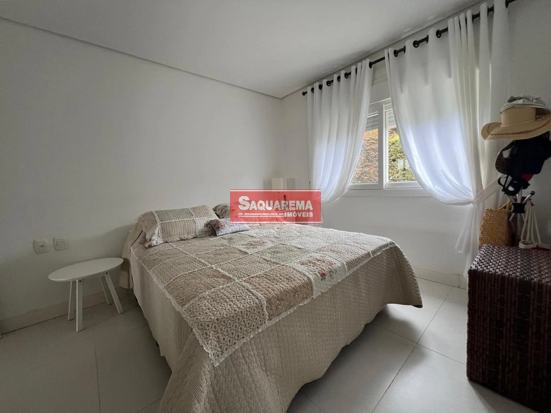 Belíssima casa oferecendo conforto, funcionalidade e lazer.: 22ª foto da galeria de imagens do imóvel