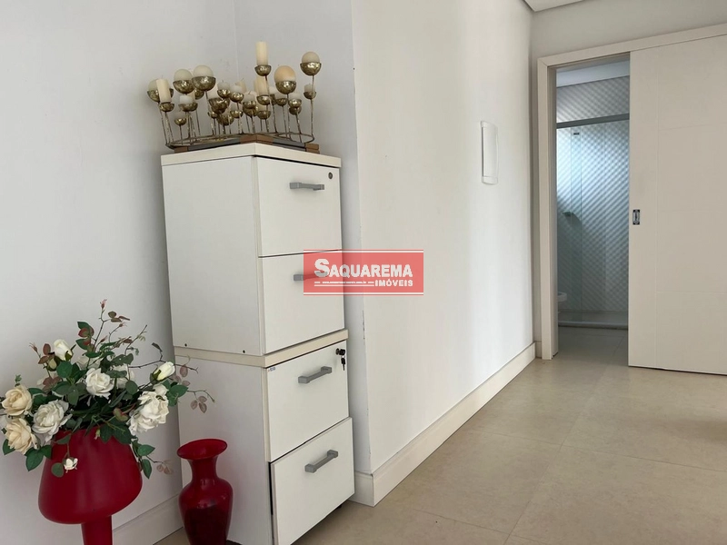 Belíssima casa oferecendo conforto, funcionalidade e lazer.: 27ª foto da galeria de imagens do imóvel