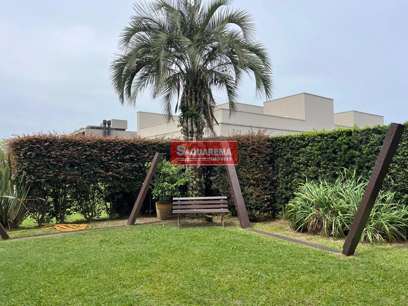 Belíssima casa oferecendo conforto, funcionalidade e lazer.: 35ª foto da galeria de imagens do imóvel