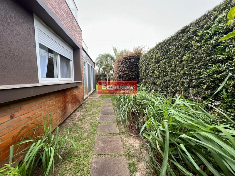 Belíssima casa oferecendo conforto, funcionalidade e lazer.: 32ª foto da galeria de imagens do imóvel