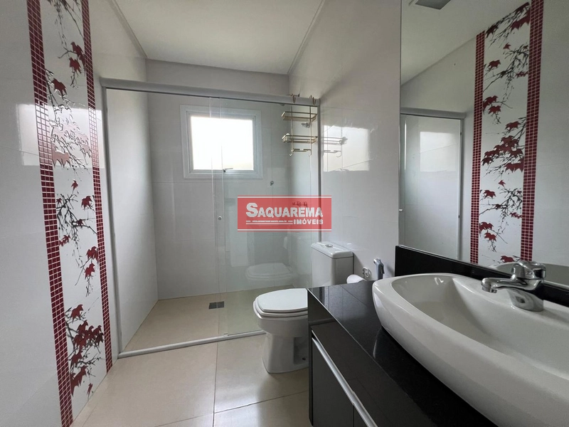 Residência de Alvenaria com Design Funcional: 12ª foto da galeria de imagens do imóvel