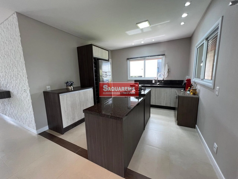 Residência de Alvenaria com Design Funcional: 8ª foto da galeria de imagens do imóvel