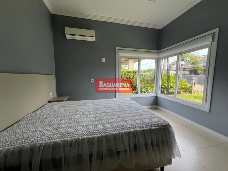 Residência de Alvenaria com Design Funcional: 16ª foto da galeria de imagens do imóvel