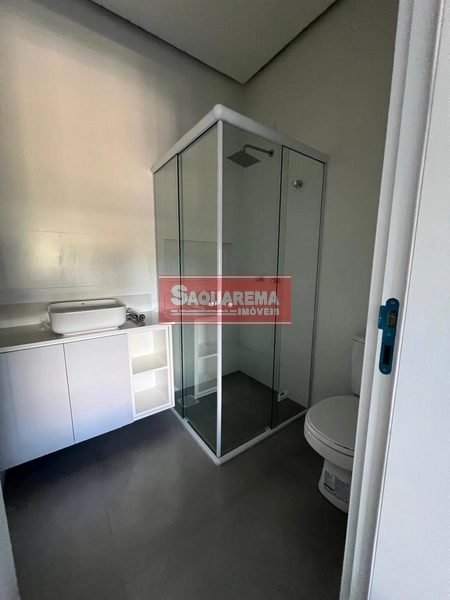 Sobrado Belíssimo com Design Moderno: 9ª foto da galeria de imagens do imóvel