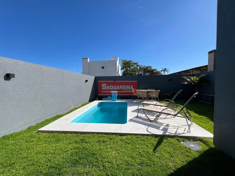 Sobrado Belíssimo com Design Moderno: 2ª foto da galeria de imagens do imóvel