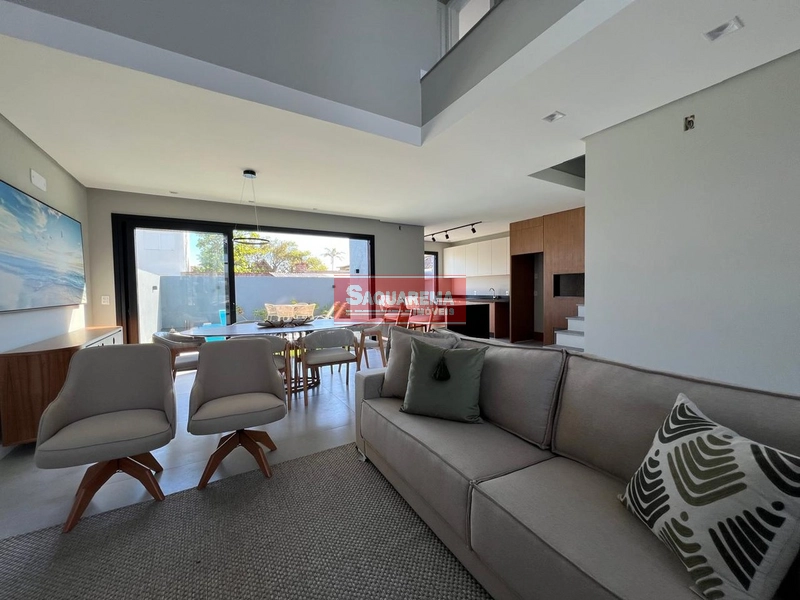 Sobrado Belíssimo com Design Moderno: 7ª foto da galeria de imagens do imóvel