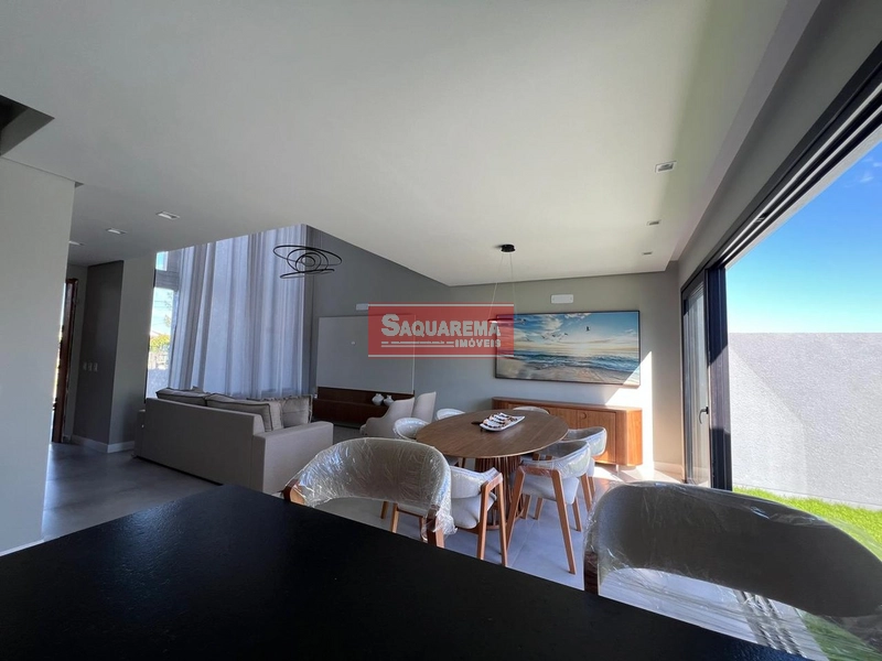 Sobrado Belíssimo com Design Moderno: 17ª foto da galeria de imagens do imóvel
