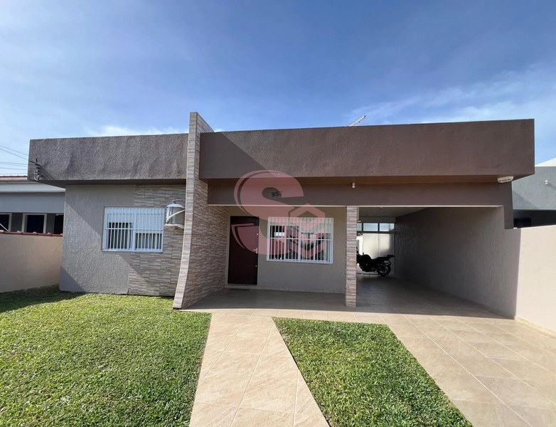 Casa Aconchegante com 2 Dormitórios e Piscina !: 1ª foto da galeria de imagens do imóvel