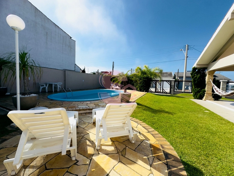 LINDO IMÓVEL À 100M DO MAR! ÁREA COM 600m2!: 58ª foto da galeria de imagens do imóvel