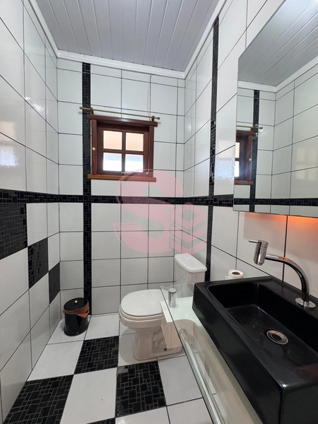 Residência de Alvenaria de Esquina com Piscina!: 20ª foto da galeria de imagens do imóvel