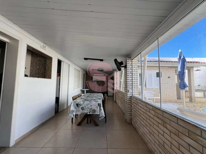 Ampla residência com espaço de lazer completo!: 13ª foto da galeria de imagens do imóvel