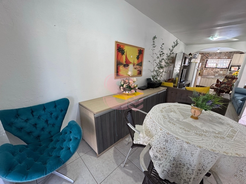 Casa 50 metros do mar.: 6ª foto da galeria de imagens do imóvel