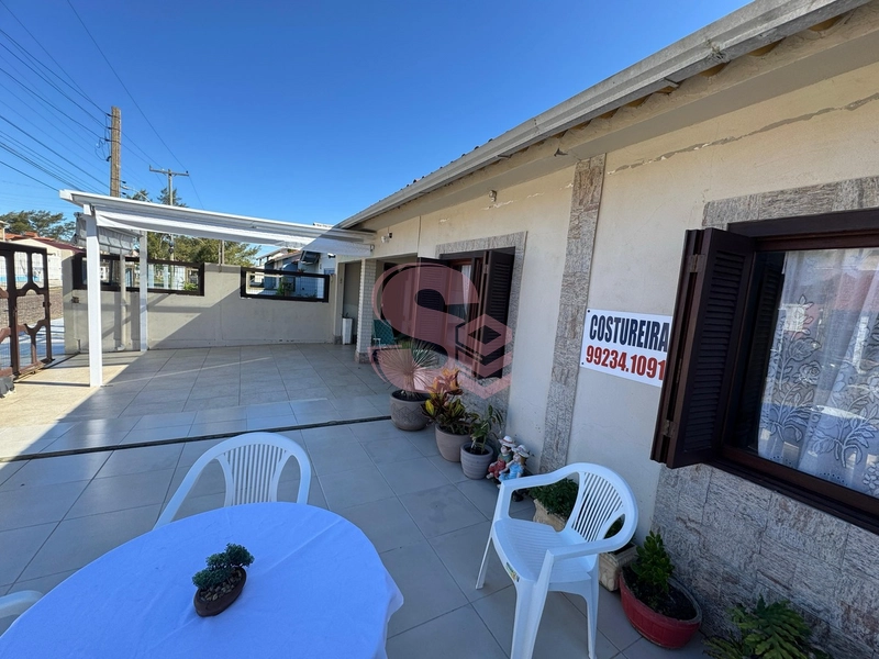 Casa 50 metros do mar.: 2ª foto da galeria de imagens do imóvel