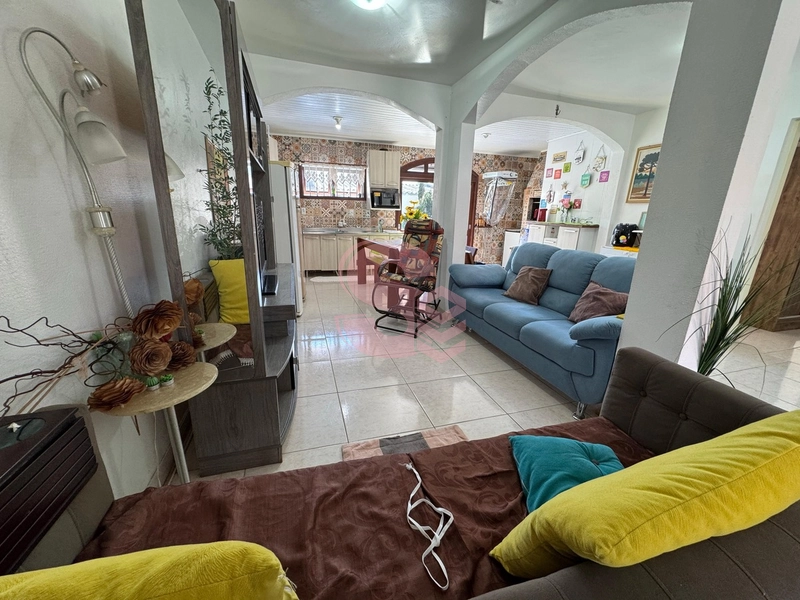 Casa 50 metros do mar.: 7ª foto da galeria de imagens do imóvel