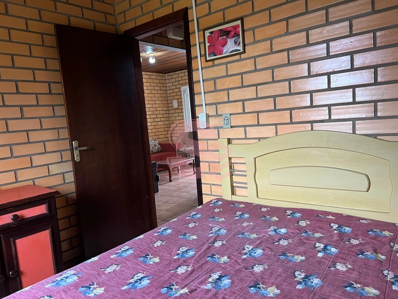 Residência em tijolo à vista à 50m do mar!: 13ª foto da galeria de imagens do imóvel