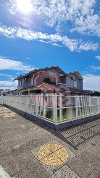 : 2ª foto da galeria de imagens do imóvel