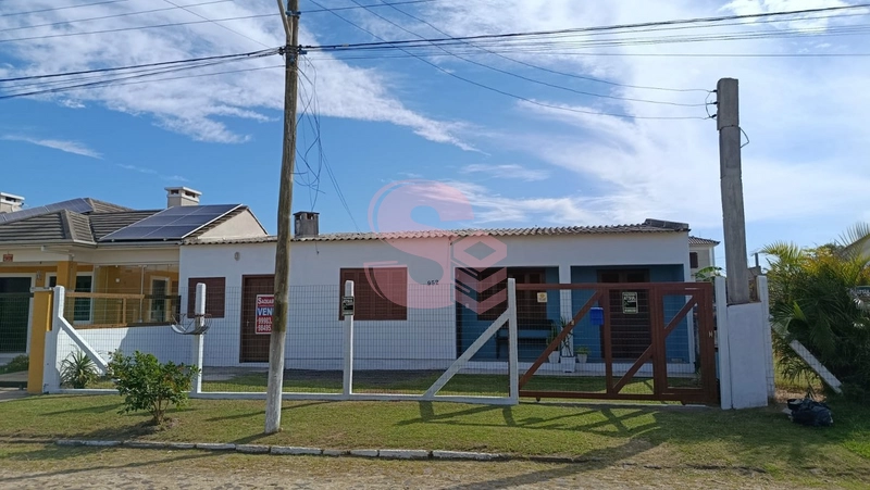 Imovel a venda em Atlântida Sul: 1ª foto da galeria de imagens do imóvel