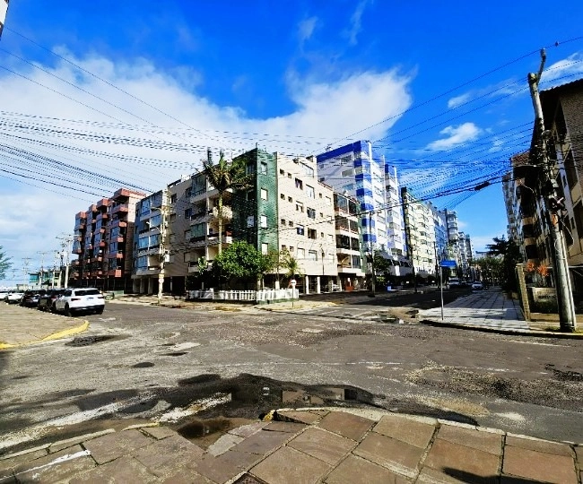 Apartamento 02 dormitórios, suíte + dep. empregada, Capão da Canoa, RS: 32ª foto da galeria de imagens do imóvel