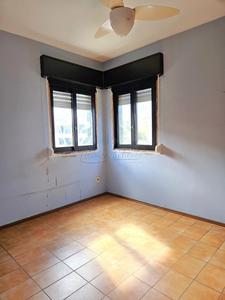 Apartamento 02 dormitórios, suíte + dep. empregada, Capão da Canoa, RS: 7ª foto da galeria de imagens do imóvel