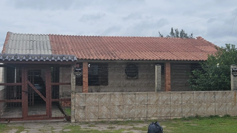 Casa 3 dormitórios, em Cidreira, RS.: 2ª foto da galeria de imagens do imóvel