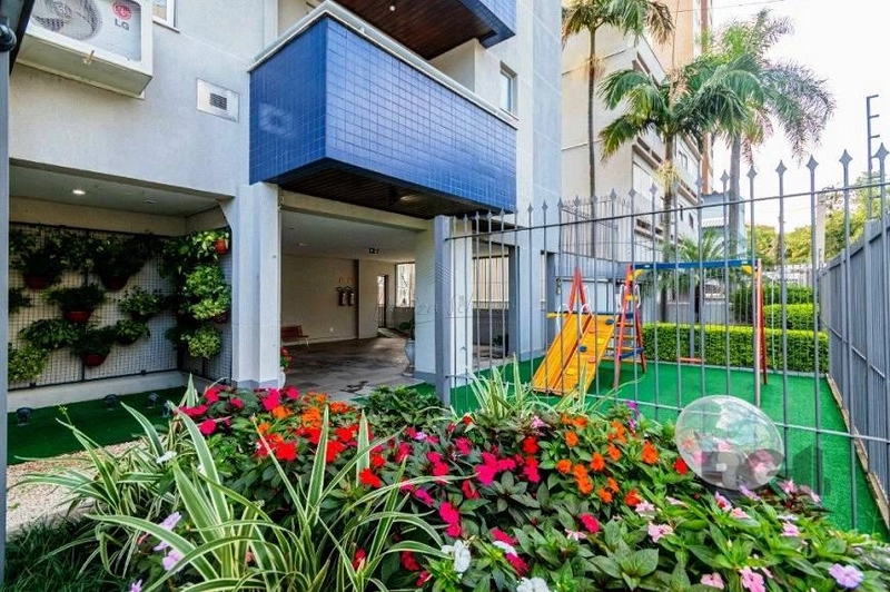 Apartamento 2 dormitórios, 1 vaga, 71m² priv, Santana, Porto Alegre: 2ª foto da galeria de imagens do imóvel