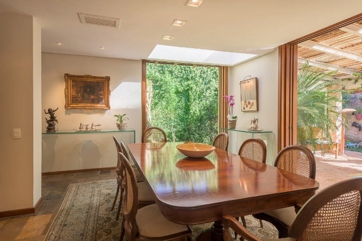 Casa com 5 quartos, cancha de tênis, piscina,450m2, 2.423m² de terreno: 14ª foto da galeria de imagens do imóvel