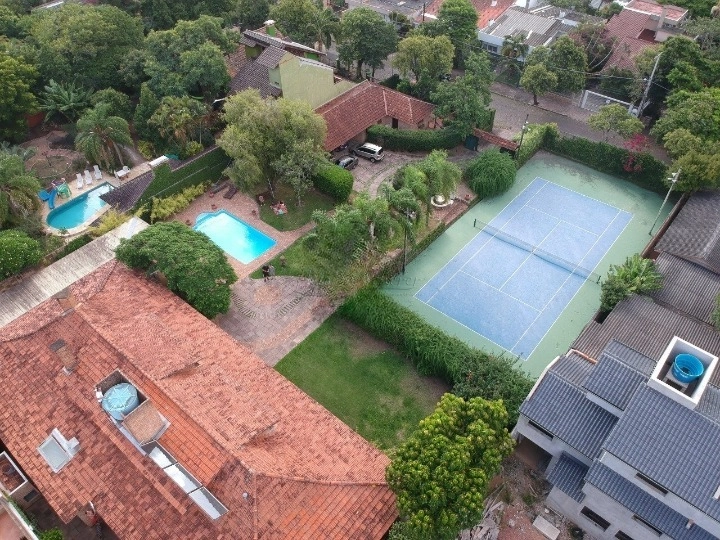 Casa com 5 quartos, cancha de tênis, piscina,450m2, 2.423m² de terreno: 61ª foto da galeria de imagens do imóvel