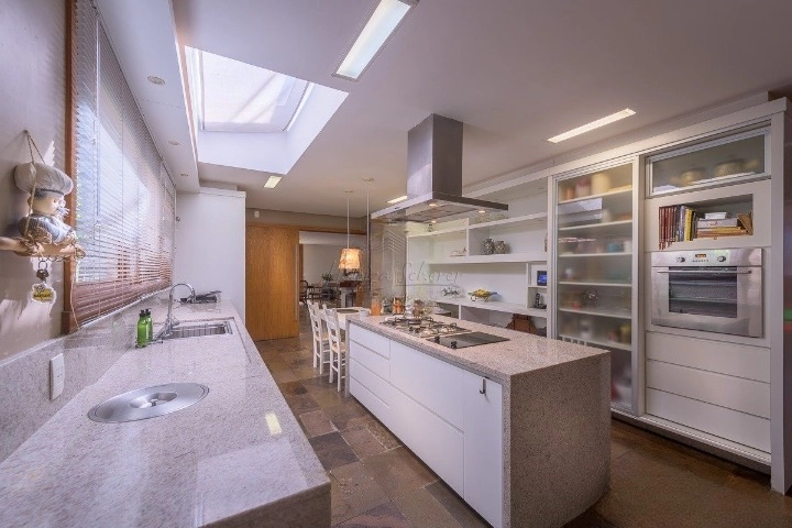 Casa com 5 quartos, cancha de tênis, piscina,450m2, 2.423m² de terreno: 26ª foto da galeria de imagens do imóvel