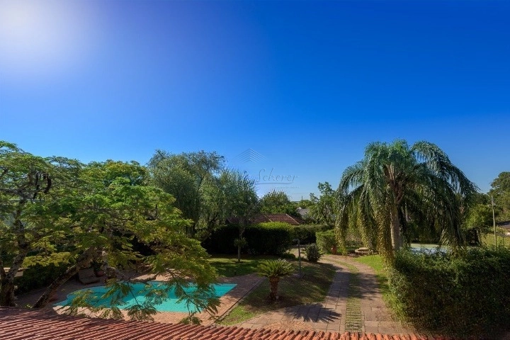 Casa com 5 quartos, cancha de tênis, piscina,450m2, 2.423m² de terreno: 57ª foto da galeria de imagens do imóvel