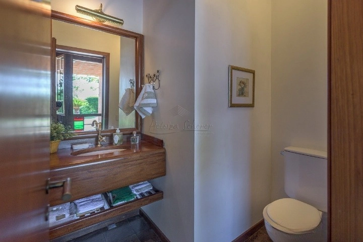Casa com 5 quartos, cancha de tênis, piscina,450m2, 2.423m² de terreno: 19ª foto da galeria de imagens do imóvel