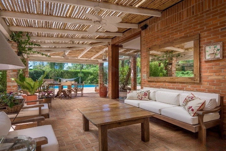 Casa com 5 quartos, cancha de tênis, piscina,450m2, 2.423m² de terreno: 16ª foto da galeria de imagens do imóvel