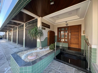 Franchesca Condomínio