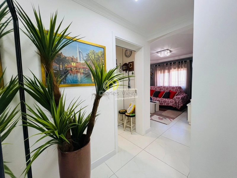 Apartamento Amplo, com garden e a poucos metros da beira mar.: 2ª foto da galeria de imagens do imóvel