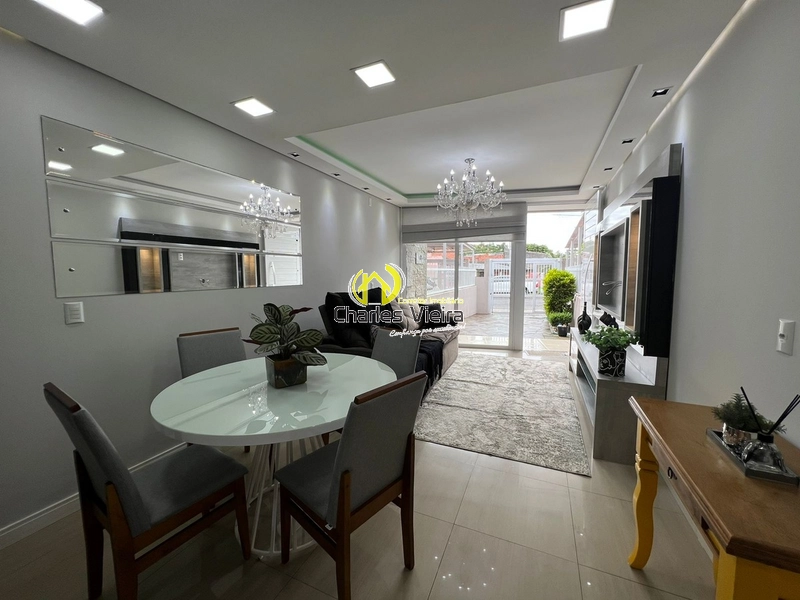 Duplex Mobiliado - Centro - Ótima Opção para quem deseja morar bem.: 1ª foto da galeria de imagens do imóvel