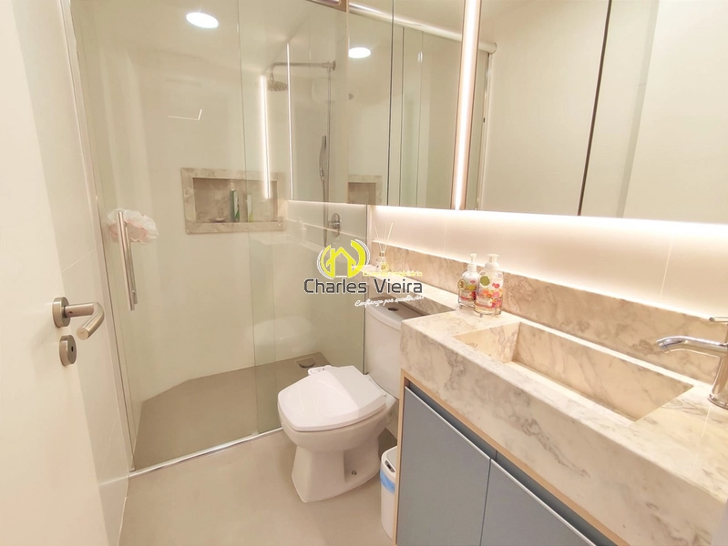 Apartamento na praia! conforto, alto padrão pronto mobiliado..: 21ª foto da galeria de imagens do imóvel