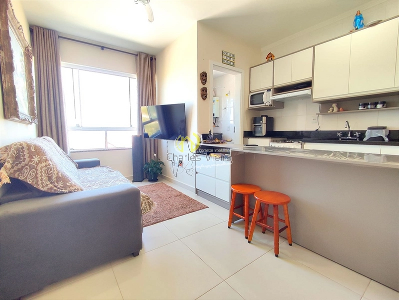 Apartamento na praia, mobiliado, 02 quadras da beira mar: 1ª foto da galeria de imagens do imóvel