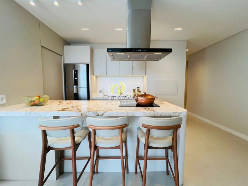 Apartamento de Alto Padrão com Vista para o Mar e Lagoa.: 4ª foto da galeria de imagens do imóvel