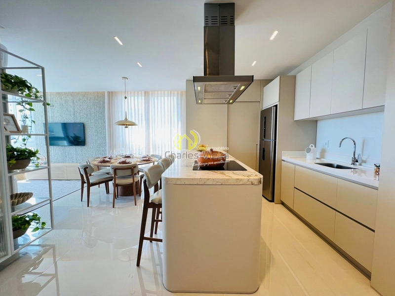 Apartamento de Alto Padrão com Vista para o Mar e Lagoa.: 3ª foto da galeria de imagens do imóvel