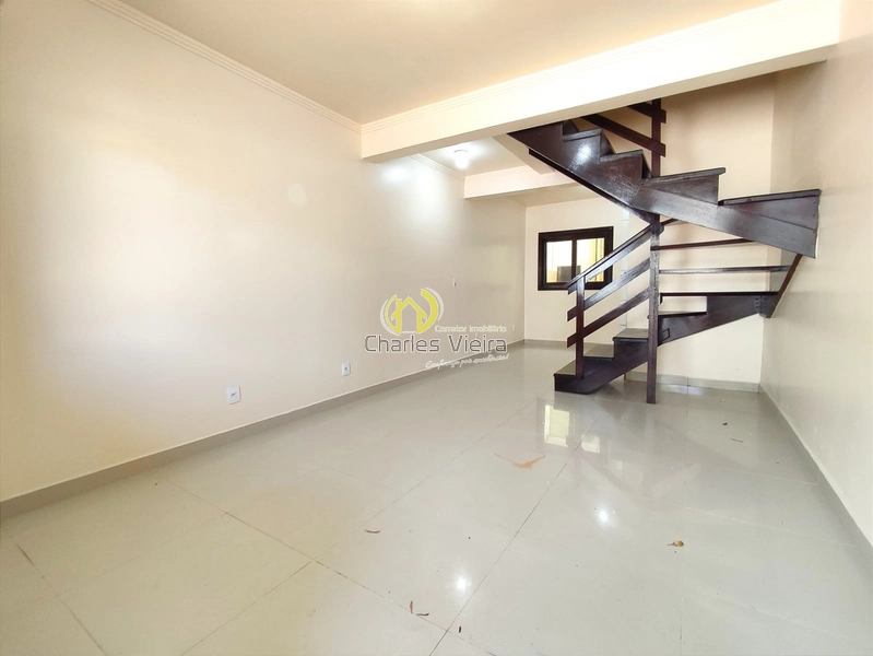 More na Praia! Duplex com 02 suítes, região central, OFERTA!!!: 2ª foto da galeria de imagens do imóvel