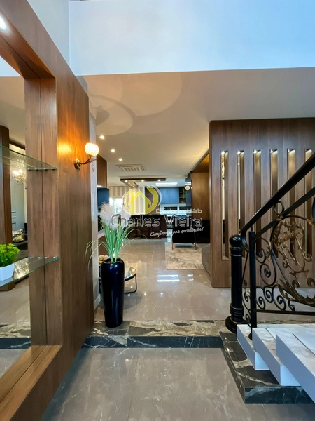 Sobrado em Ótima Localização - Alto Padrão -Mobiliado.: 3ª foto da galeria de imagens do imóvel